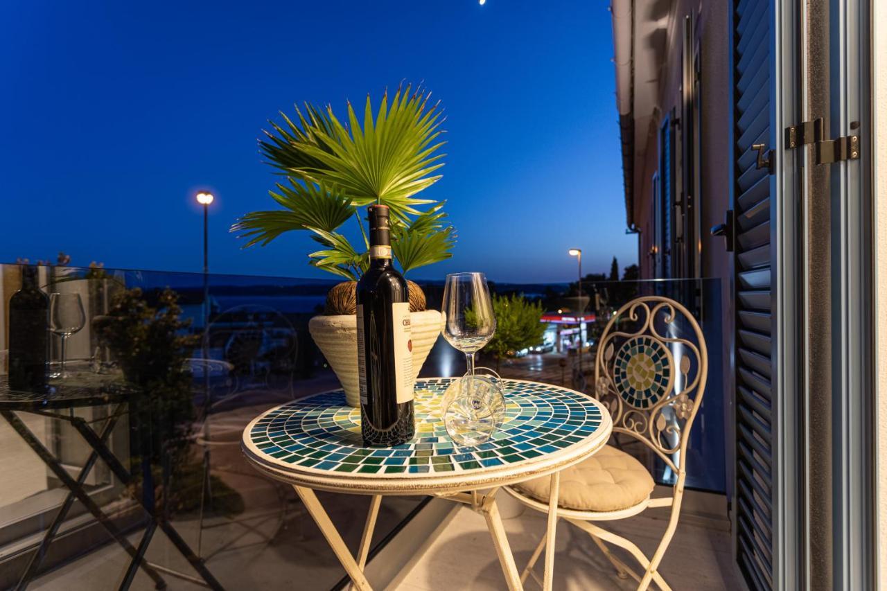 Apartments San Leopoldo ซริกเวนิซา ภายนอก รูปภาพ