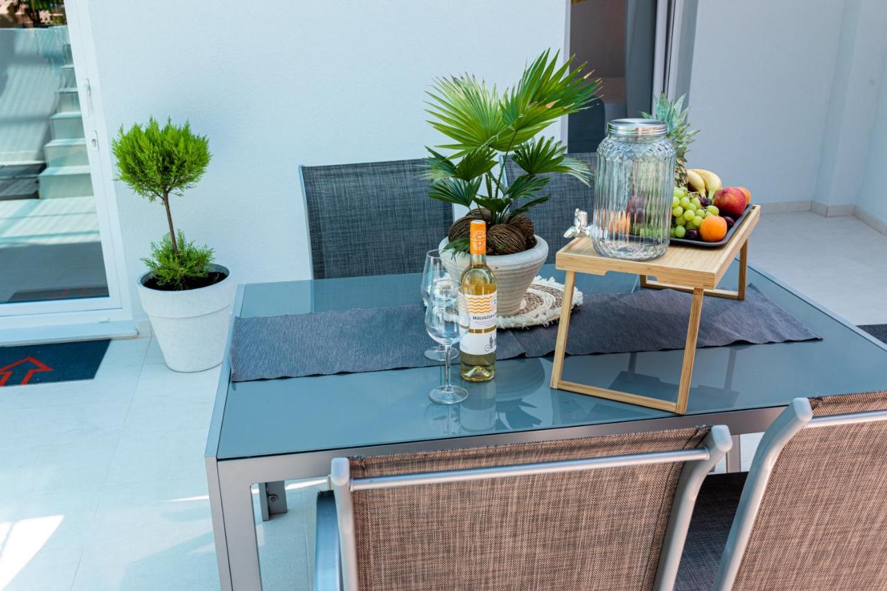 Apartments San Leopoldo ซริกเวนิซา ภายนอก รูปภาพ
