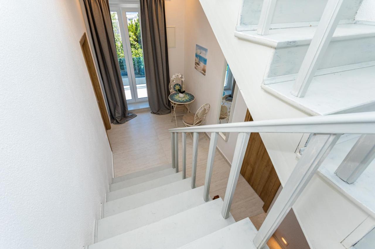 Apartments San Leopoldo ซริกเวนิซา ภายนอก รูปภาพ