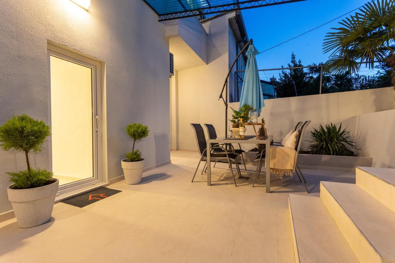 Apartments San Leopoldo ซริกเวนิซา ภายนอก รูปภาพ
