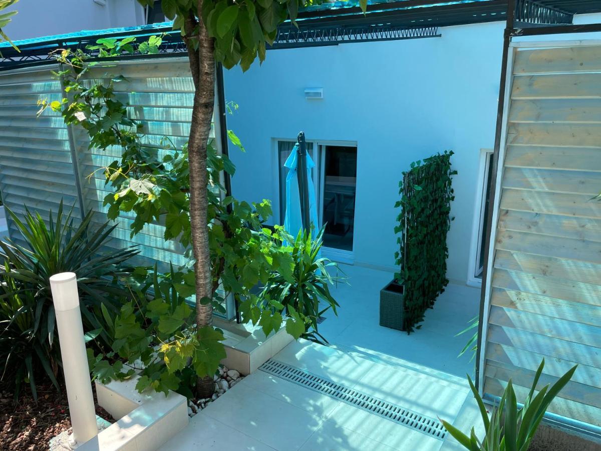 Apartments San Leopoldo ซริกเวนิซา ภายนอก รูปภาพ